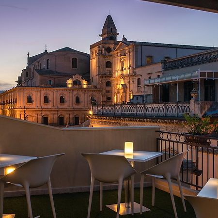 Hotel Porta Reale Noto Exterior foto