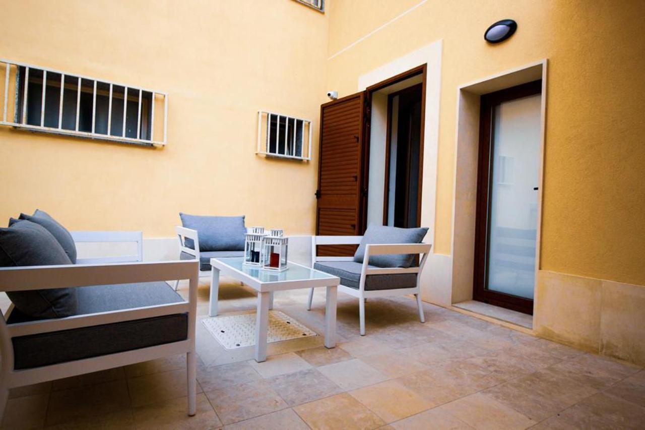 Hotel Porta Reale Noto Exterior foto