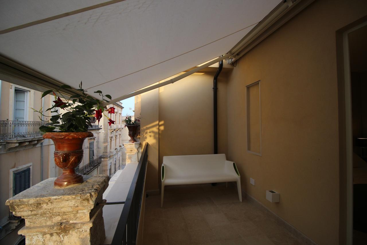 Hotel Porta Reale Noto Exterior foto