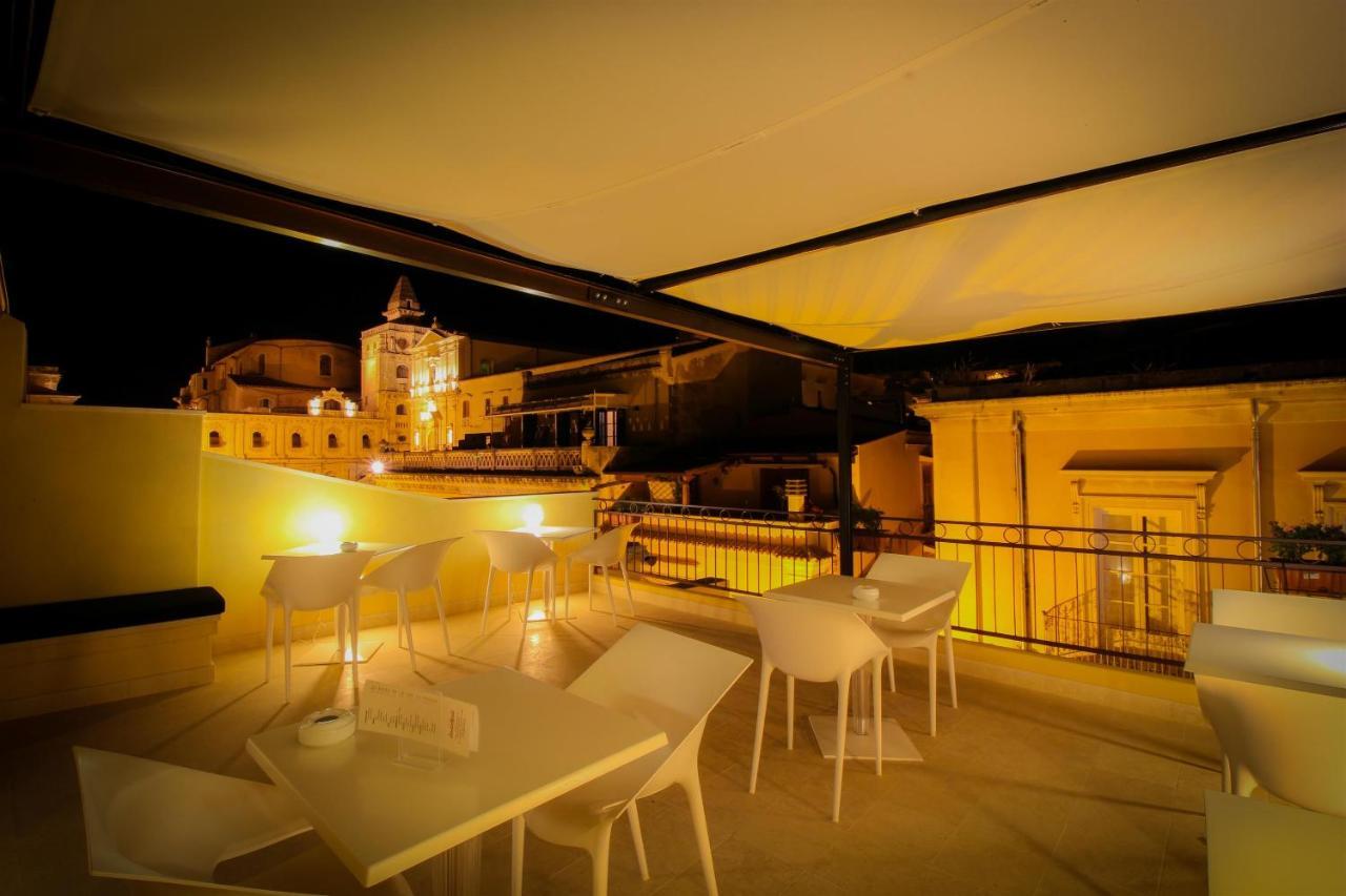 Hotel Porta Reale Noto Exterior foto